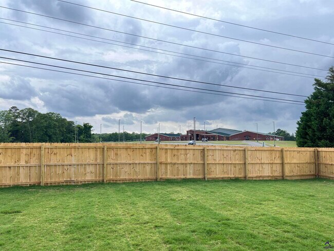 Building Photo - 306 Falls Drive