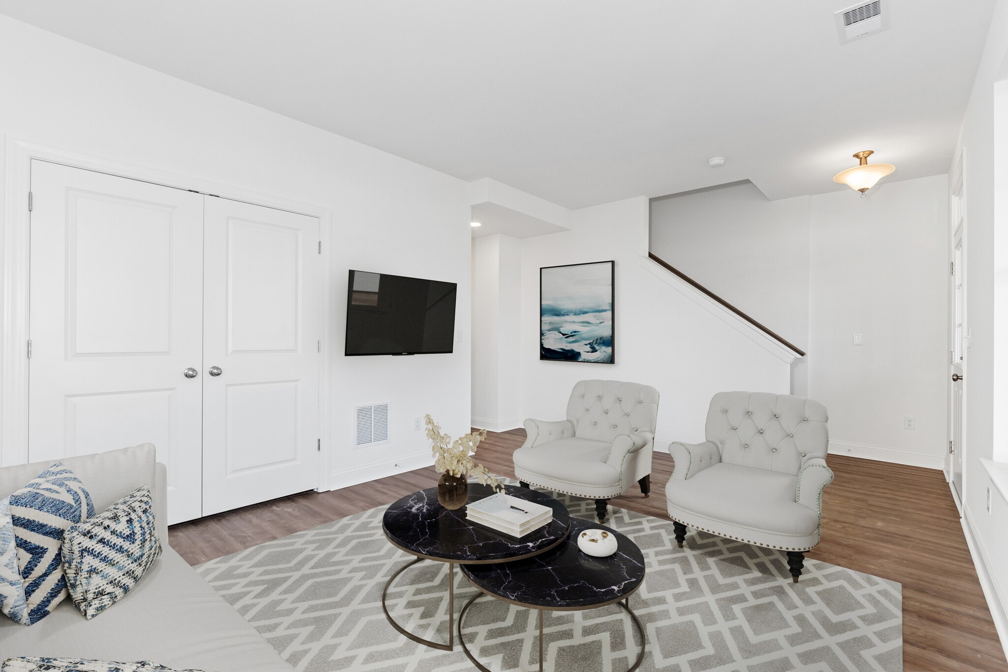 Building Photo - 1533 Schwinn St