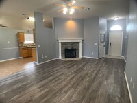 Building Photo - Three Bedroom Edmond!!!