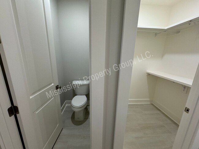 Building Photo - 3BD/3.5BA - New Construction @ The Reserve...