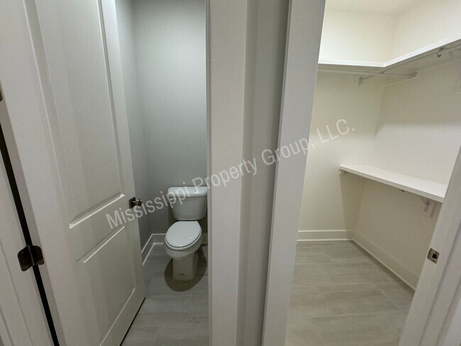 Building Photo - 3BR/3.5BA - New Construction @ The Reserve...
