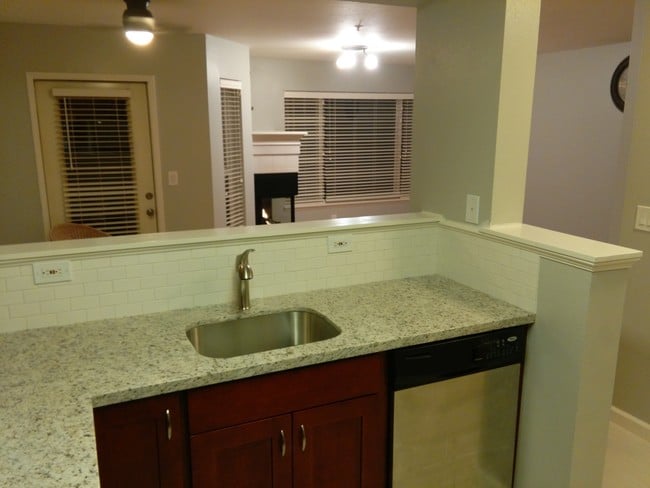 Building Photo - 5000 NW Village Park Dr