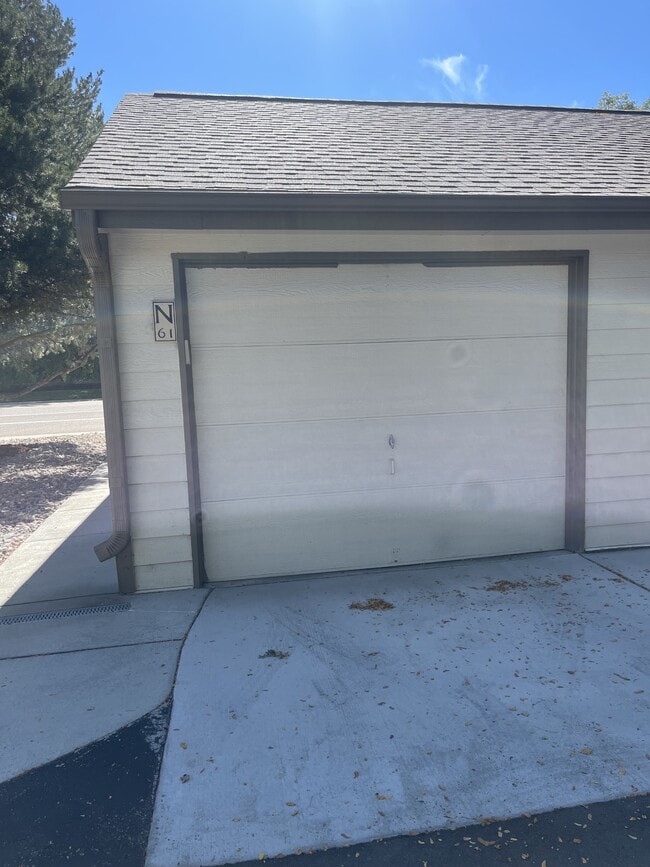 Building Photo - 3465 Lochwood Dr