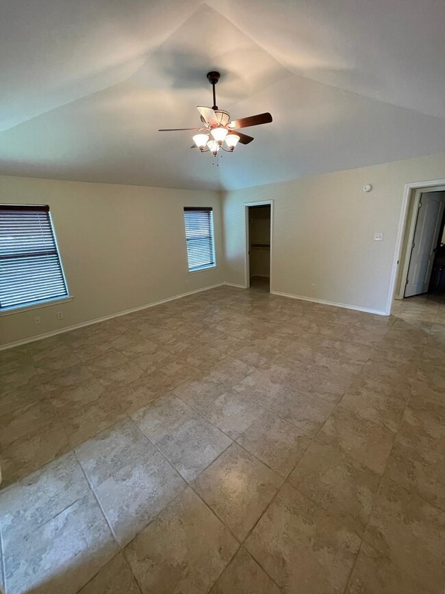 Building Photo - 3110 Conde Dr