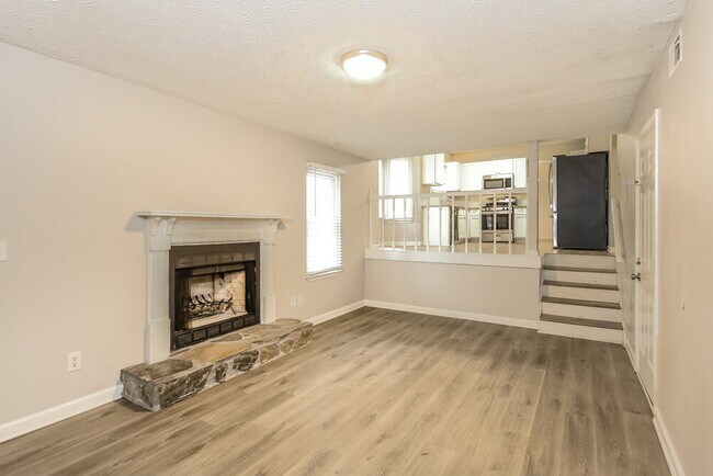 Building Photo - 4067 Keheley Glen Dr