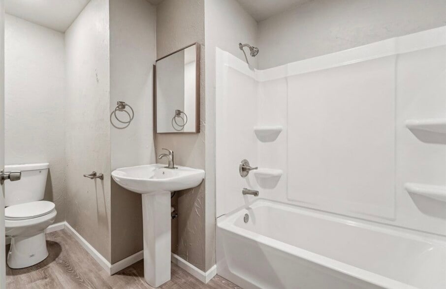 Bathroom - 200 W Beacon Ave