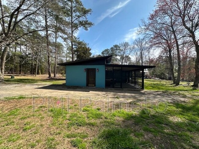 Building Photo - 1019 Trillie Ln