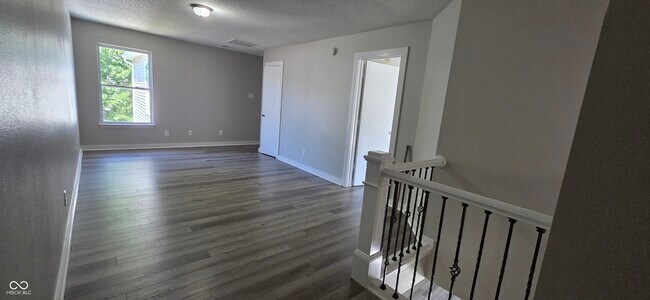 Building Photo - 2933 Redland Ln
