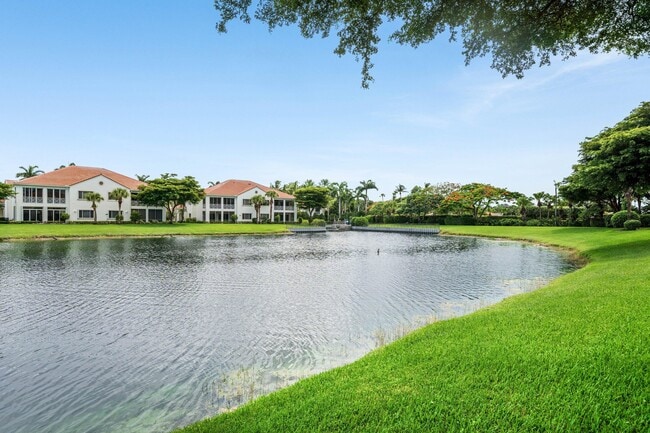 Building Photo - 123 Palm Bay Terrace