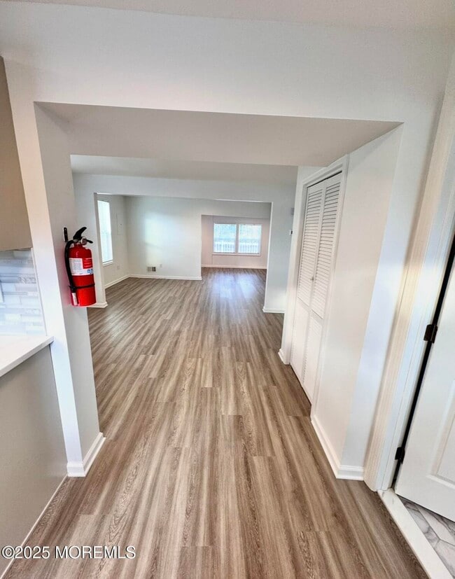 Building Photo - 83 Bayside Pkwy