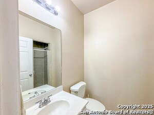 Building Photo - 129 Chapel Hill Cir