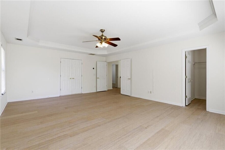 Building Photo - 1702 Clay Brooke Ct SE