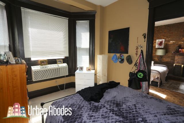 Building Photo - 2800 N Pine Grove Ave