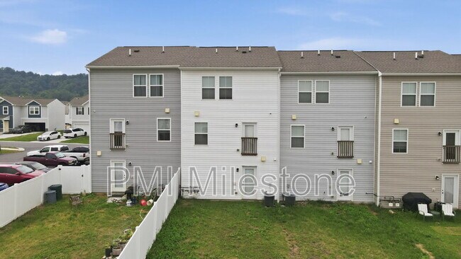 Building Photo - 141 Perdiz Rd