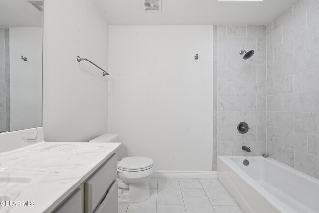 Building Photo - 3224 N Stanton St