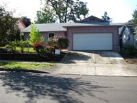 Building Photo - Three Bedroom with Wood Stove