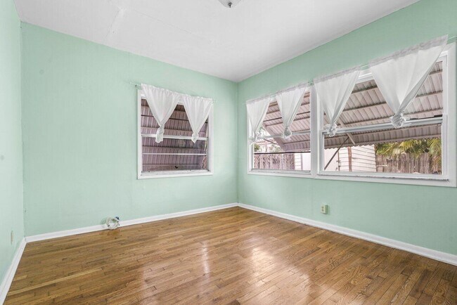 Building Photo - 410 Ocean Breeze