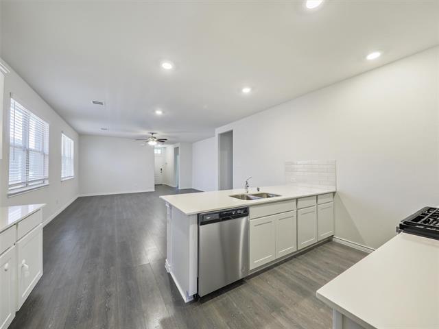 Building Photo - 1621 Babb Ln