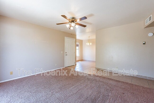 Building Photo - 16657 E Gunsight Dr