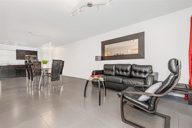 Building Photo - 201 178th Dr