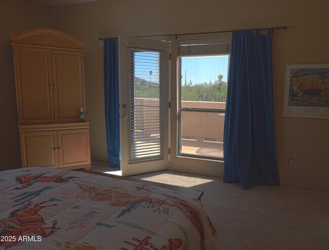Building Photo - 38065 N Cave Creek Rd