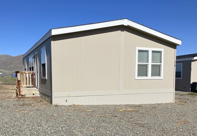 Building Photo - 4200 Maslona Dr
