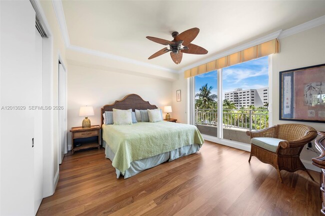 Building Photo - 791 Crandon Blvd