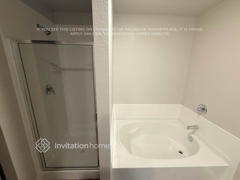 Building Photo - 7203 Dolores Ave