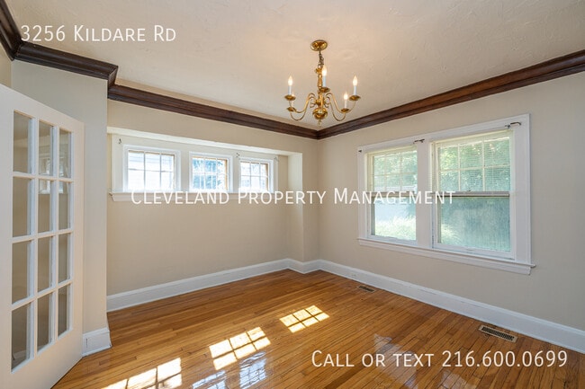 Building Photo - 3256 Kildare Rd