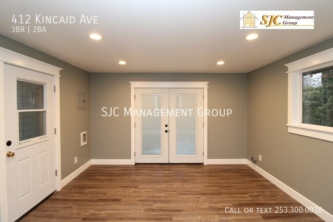 Building Photo - 412 Kincaid Ave