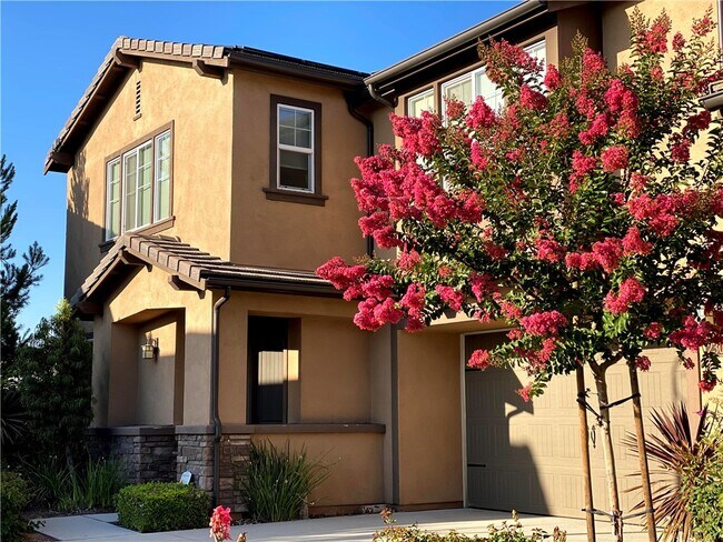 Building Photo - 2308 Navigation Cir