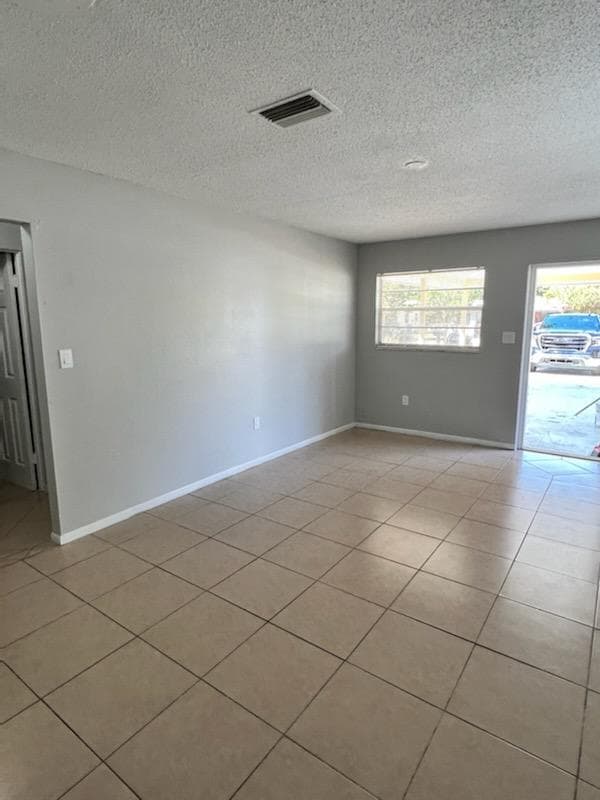 Building Photo - 5518 18th St W