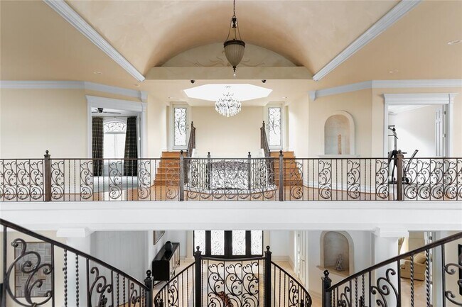 Building Photo - 2705 Island Ledge Cove