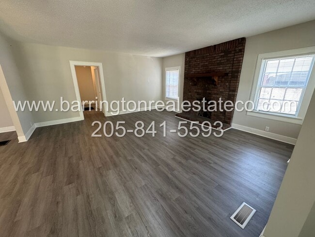 Building Photo - 1317 5th Ave N