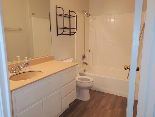 Building Photo - 6349 Catania Ct