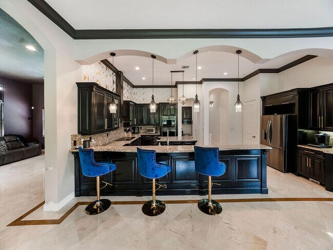 Building Photo - 9525 Captiva Cir