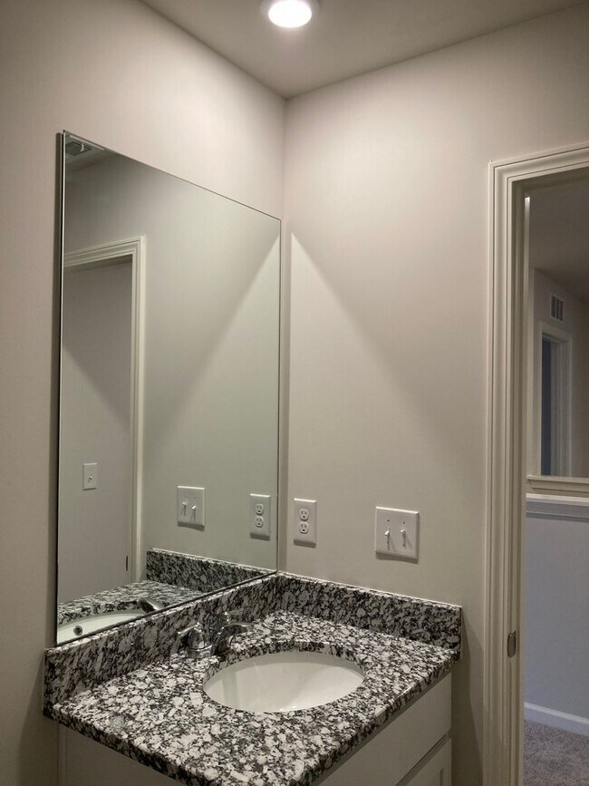 Building Photo - New & Improved Price!