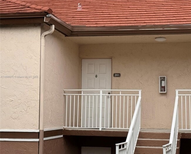 Building Photo - 11266 SW 12th St