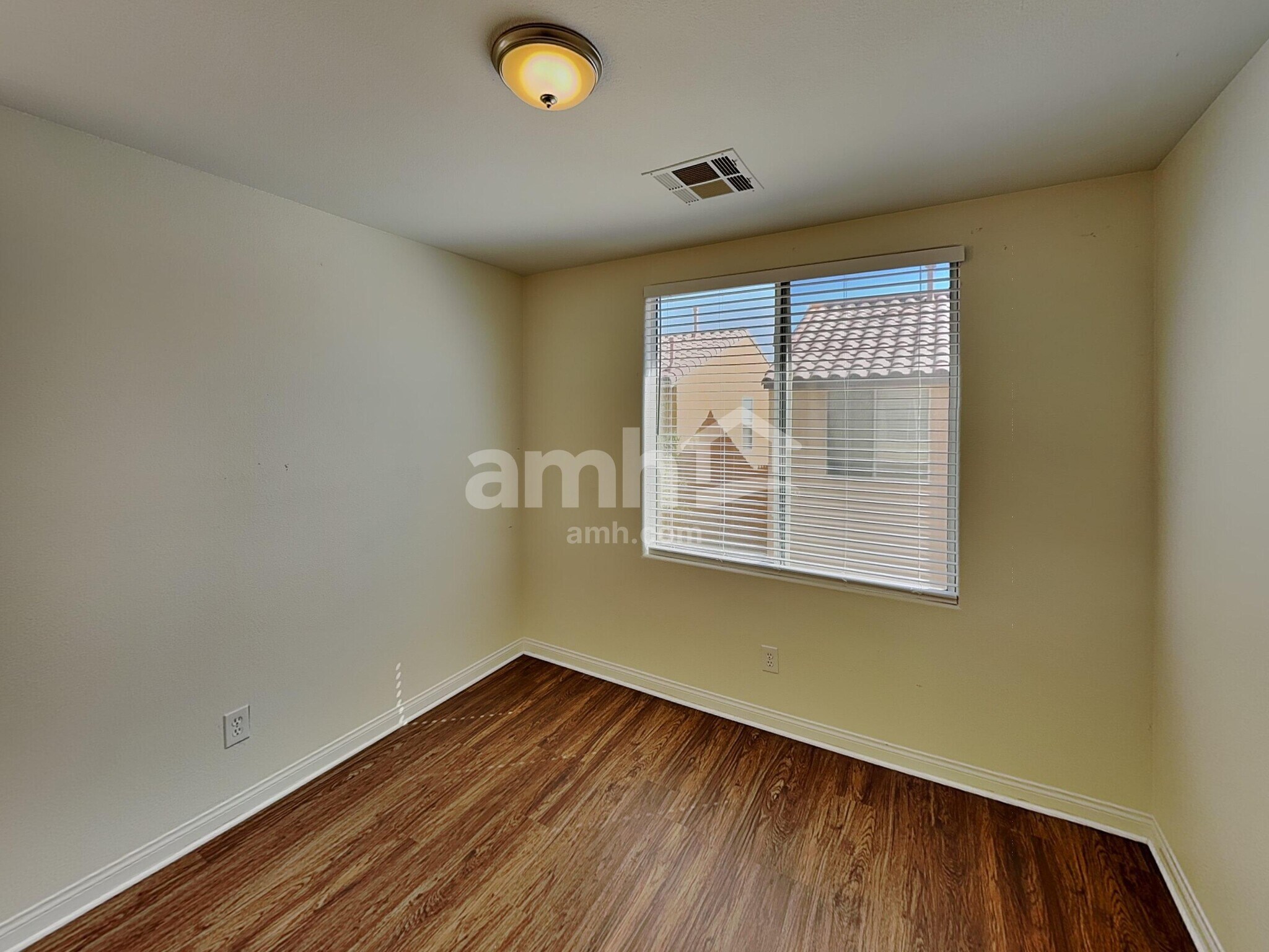 Building Photo - 7960 Imperial Treasure St