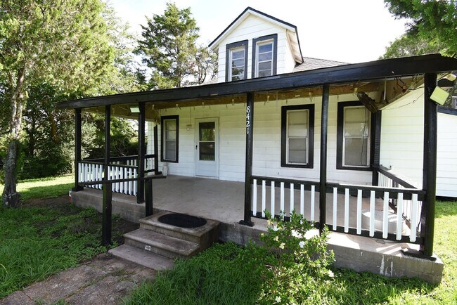 Building Photo - 8421 Altimore Rd