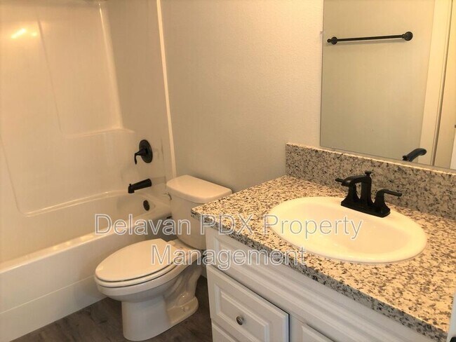 Building Photo - 1396 Kimber Ct