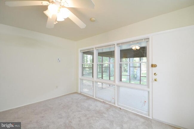 Building Photo - 5512 Ferndale St