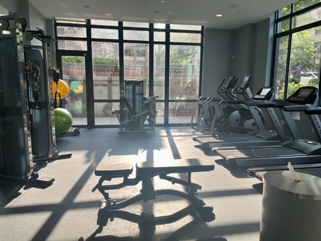 Gym - 2000 Clarendon Blvd