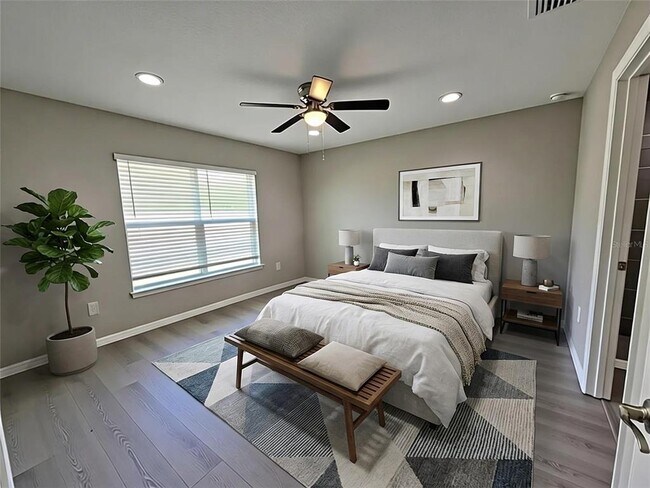 Building Photo - 10864 SE 66th Terrace