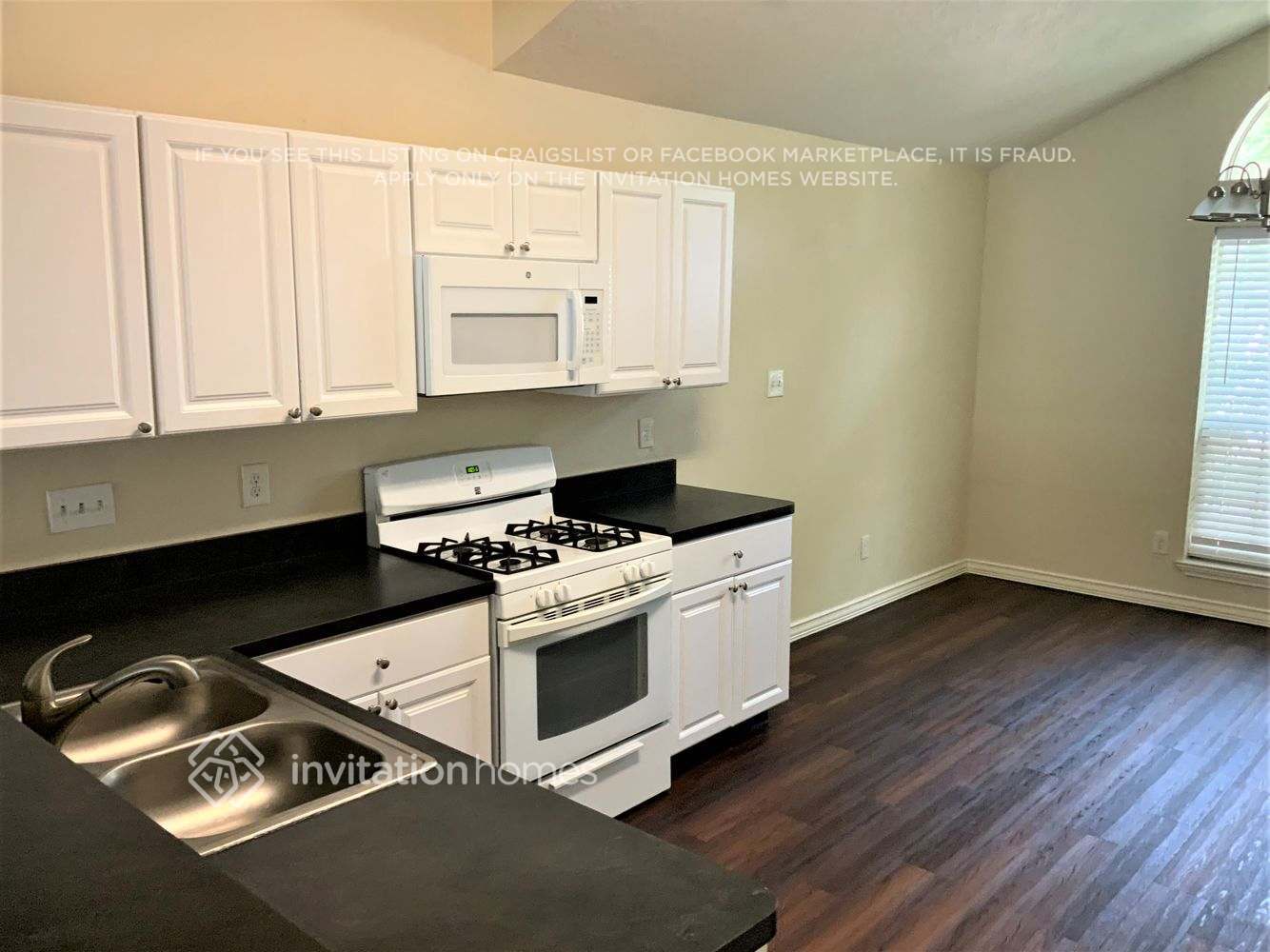 Building Photo - 22731 Bridgewater Dr