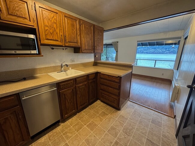 Building Photo - 10027 SW 262nd Pl