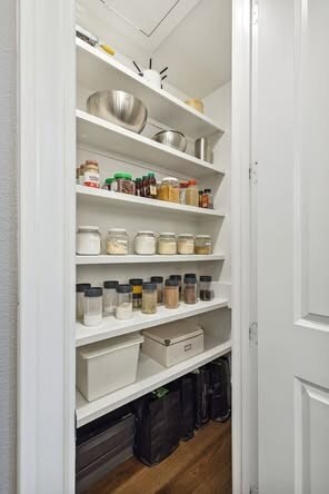 Pantry - 2817 Shelby Ave