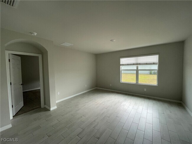 Building Photo - 16645 Elkhorn Coral Dr