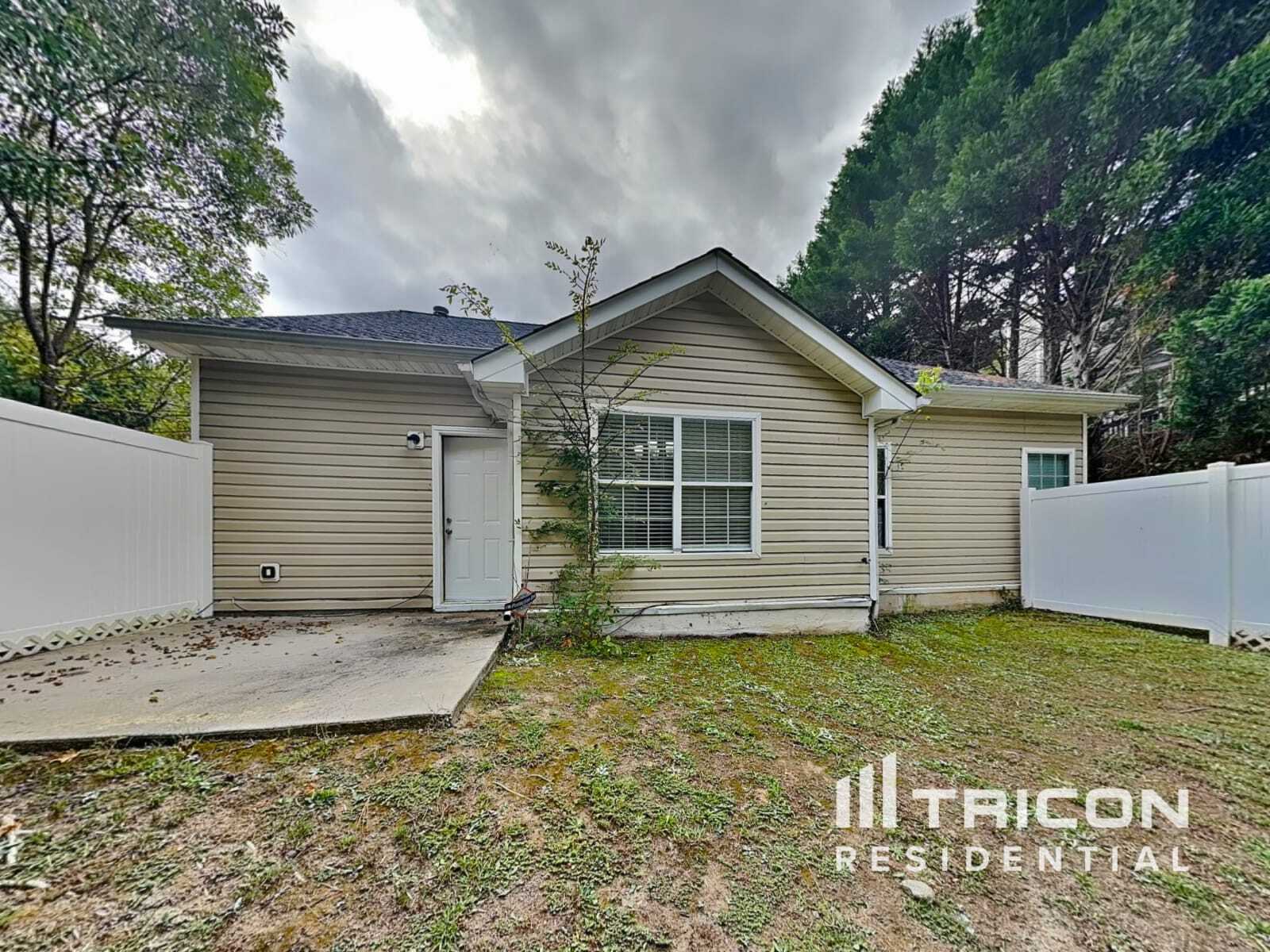 Building Photo - 3596 Caseys Cove
