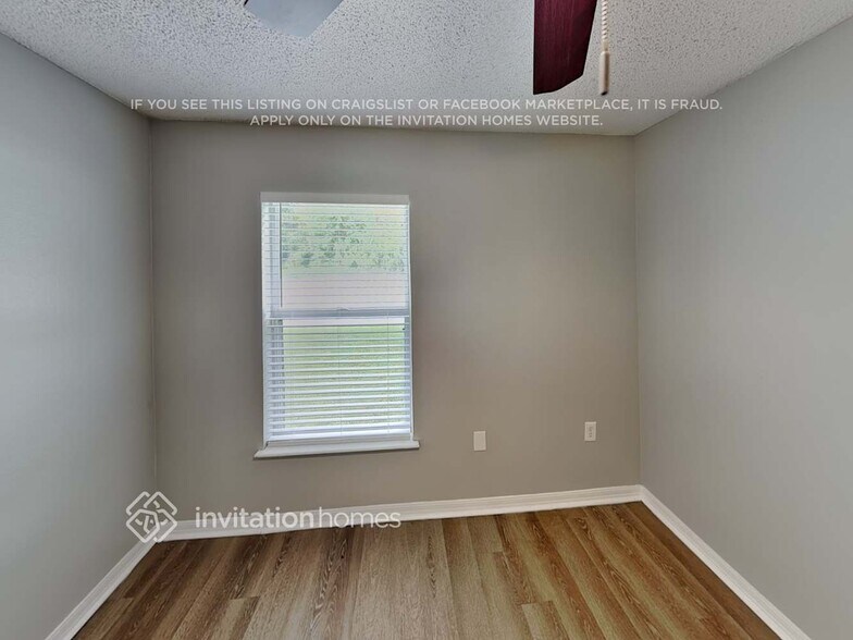 Building Photo - 2415 Marcasite Loop